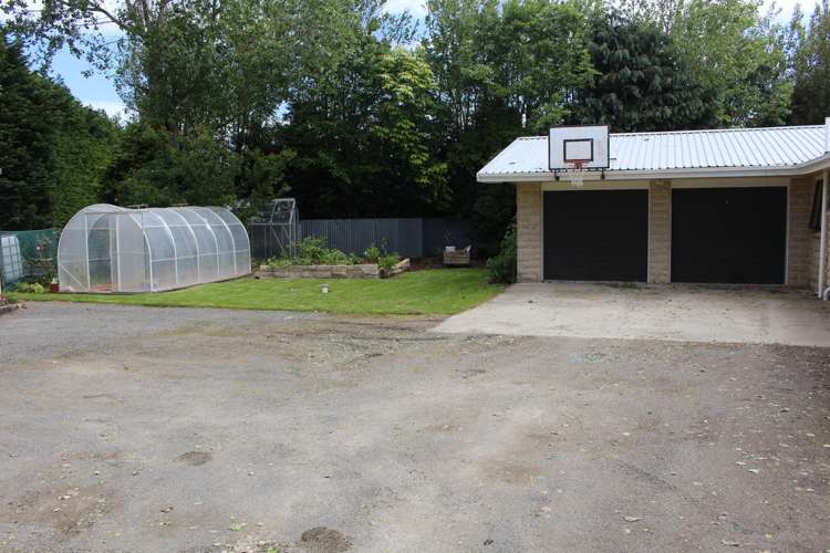 159 Hanning Road Winton Surrounds_7