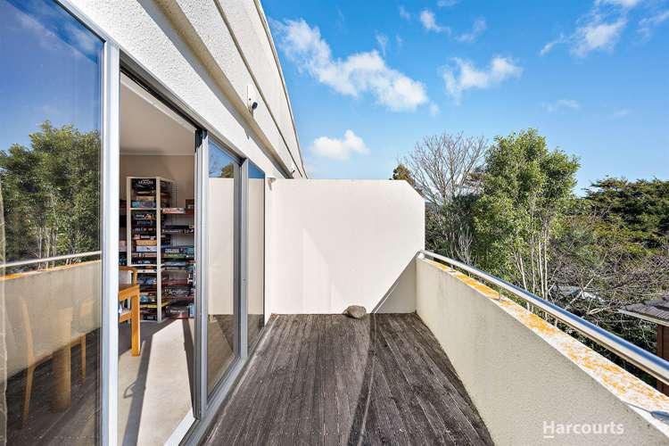 2/14 Duncan Street Tawa_7