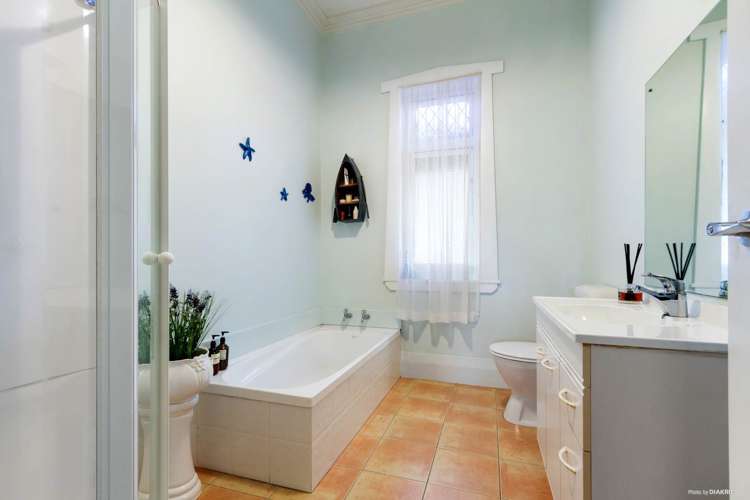 54 Delta Avenue New Lynn_14