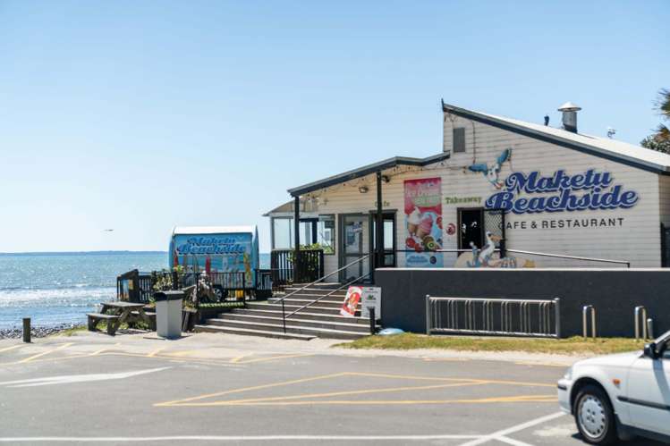 84 Town Point Road Maketu_19