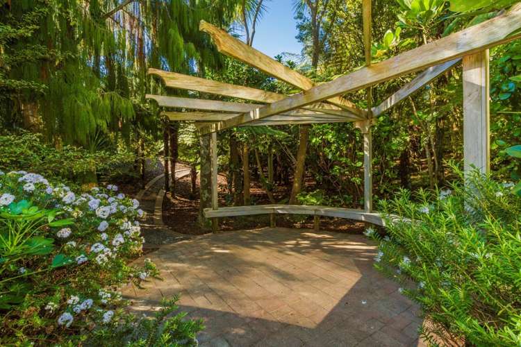 121 Kowhai Road Mairangi Bay_9