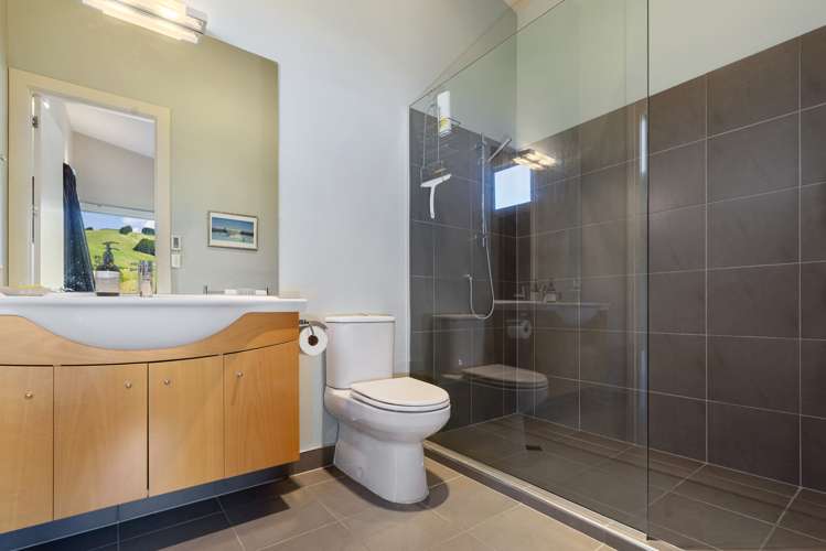 2 The Fairways Kinloch_17