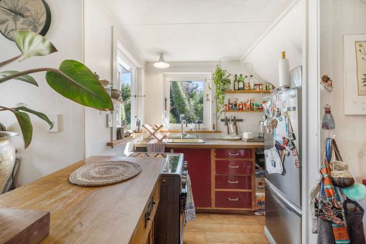 911 Harington Point Road Harington Point_5