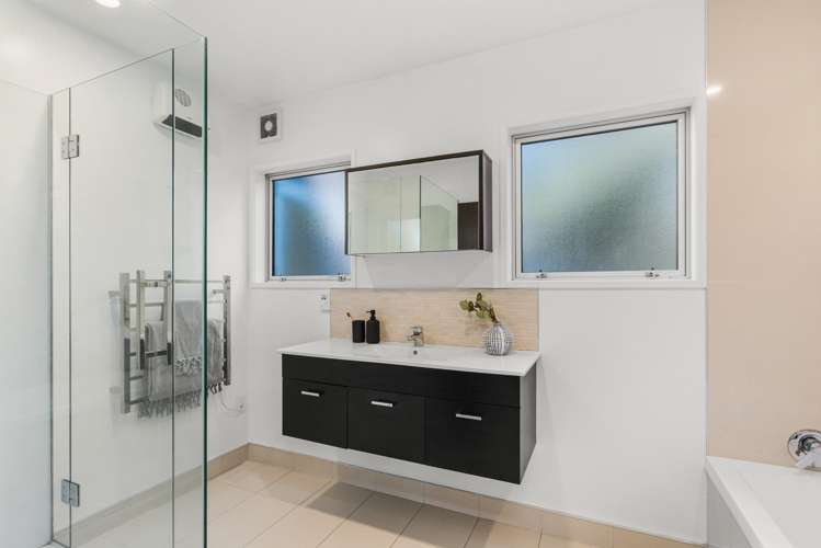 9 Assisi Street Mount Pleasant_28