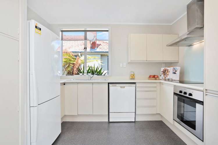 2/166 Saint Andrews Road Epsom_5