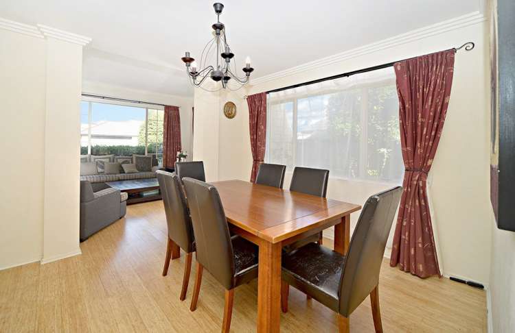 6 Zara Court Flat Bush_4