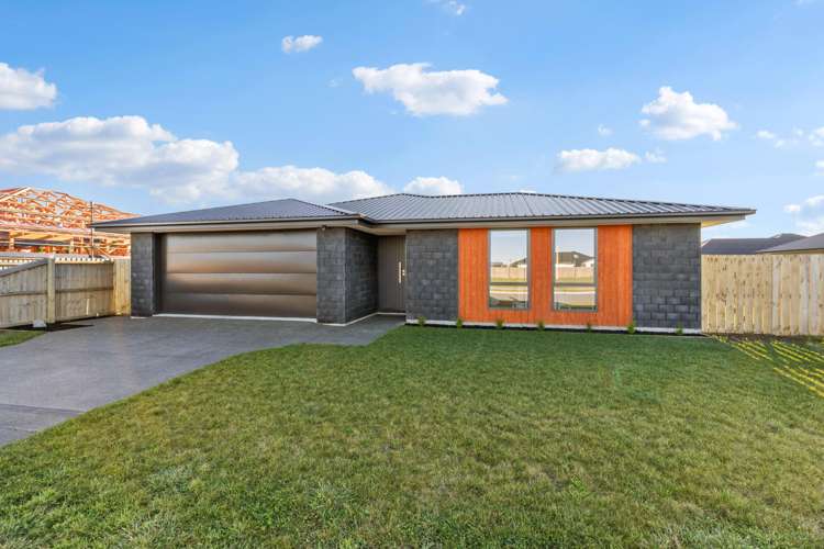 39 Lunn Crescent_0