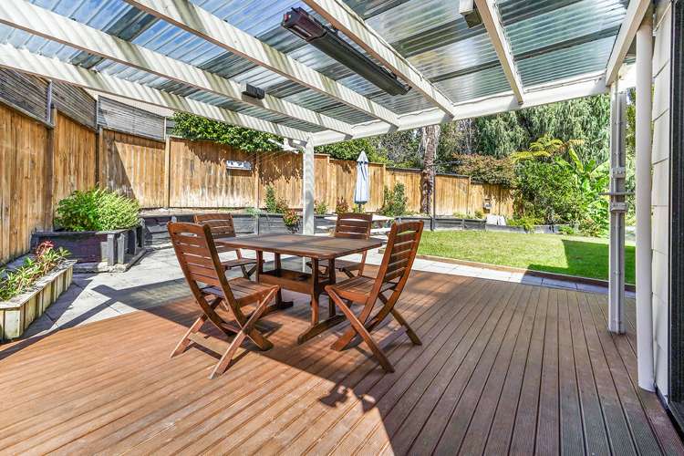 64 Pelorus Street Glenview_9