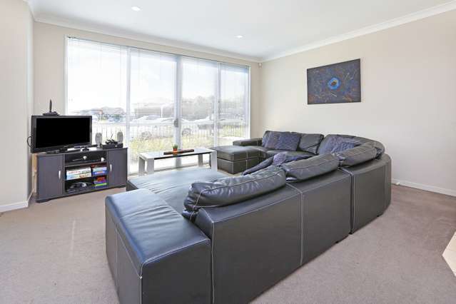 5 Concepts Way Flat Bush_1