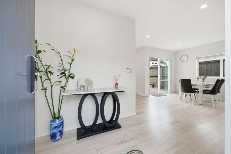 82C Moore Street Howick_2