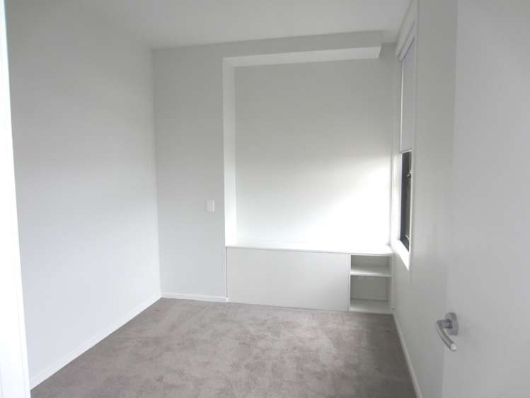 808/20 Mccrae Way New Lynn_7