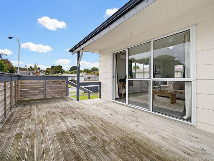 22 Price Crescent 11385_3