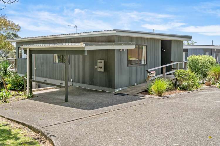 103p Glengarry Road Glen Eden_16