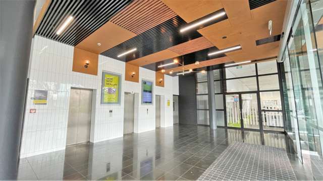 152 Fanshawe Street City Centre_4