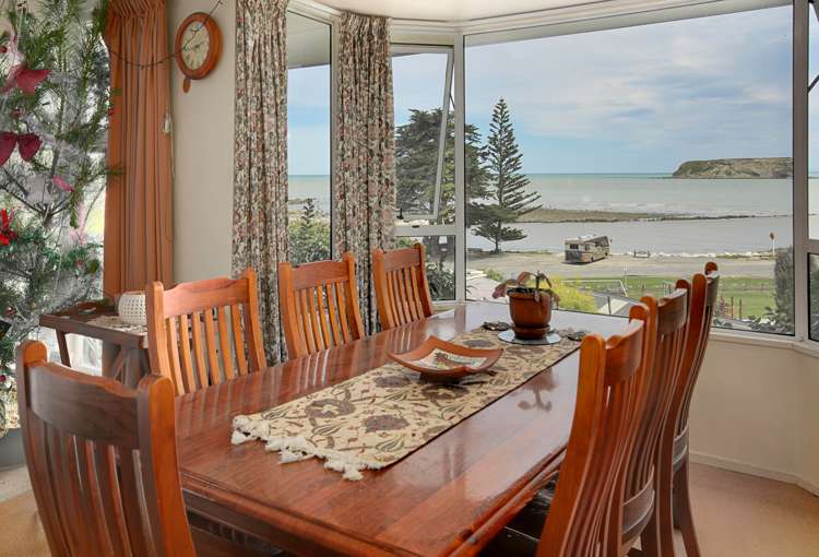 11 Beach Road Motunau_5