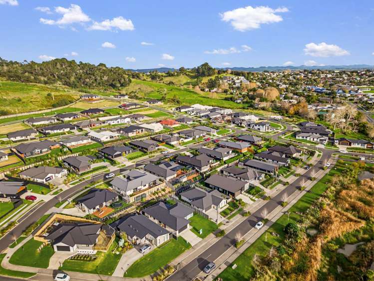 14 Urumaraki Avenue Helensville_26