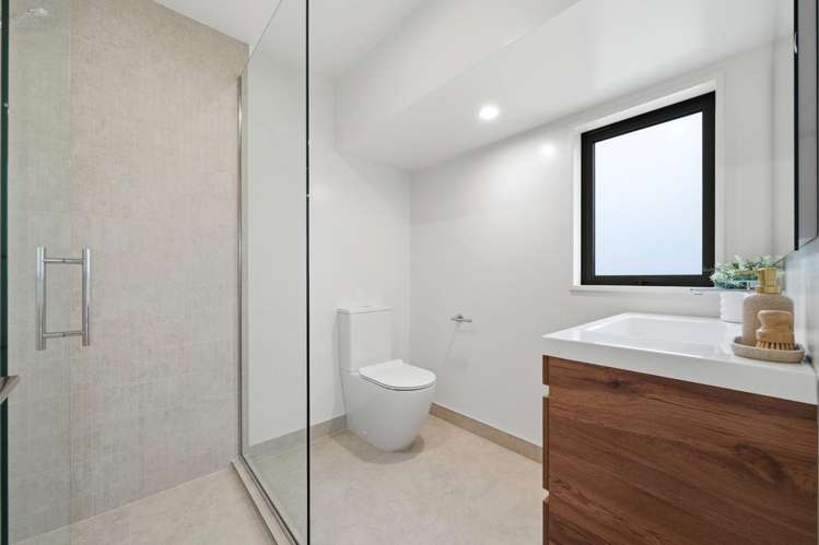 1-4/39 Antigua Street Addington_10