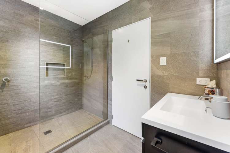 4 Moana Terrace Maraetai_18