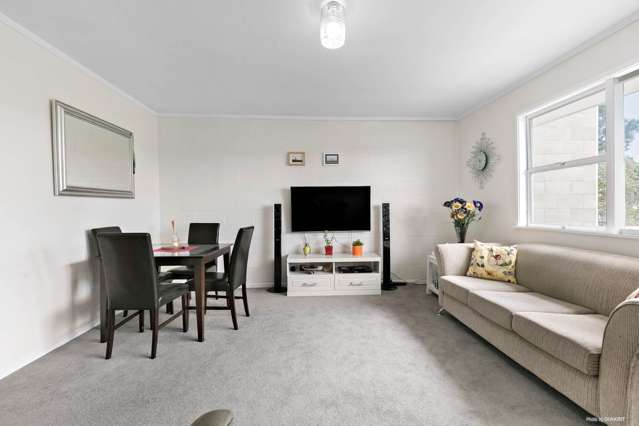 6/2 Ewenson Avenue One Tree Hill_2