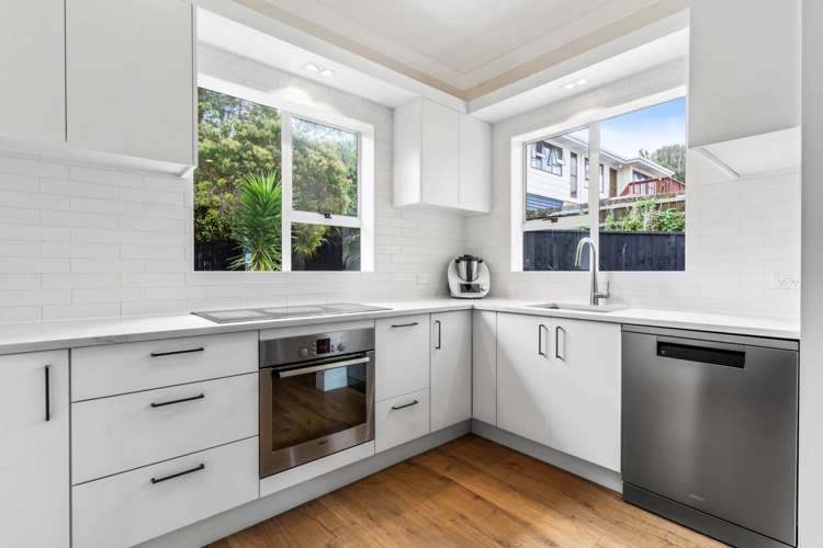 7 Polkinghorne Drive Manly_7