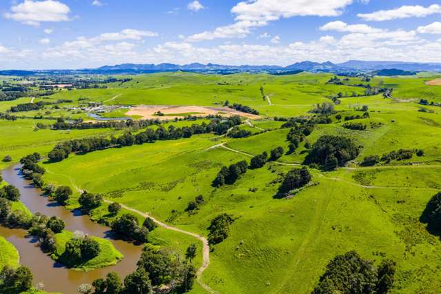 Premium location - large dairy unit