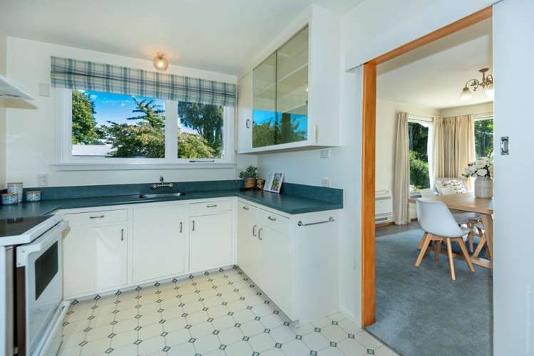 13 Woodbury Street Avonhead_10