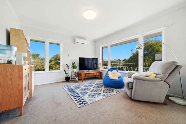 2/1 Exmouth Road Northcote_2