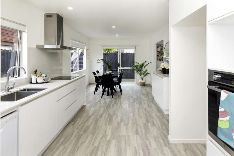 2/96 Frank Nobilo Drive Golflands_8