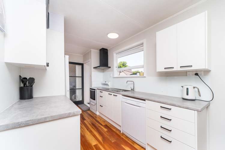 36 Tararua Terrace Cloverlea_4