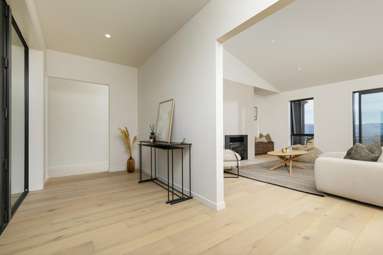 6 Carrickmore Crescent_1