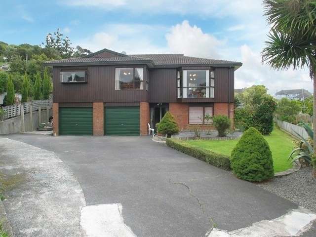 95 Ayton Drive Whitby_1