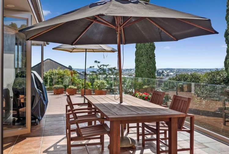 10 Mangerton Lane East Tamaki Heights_18