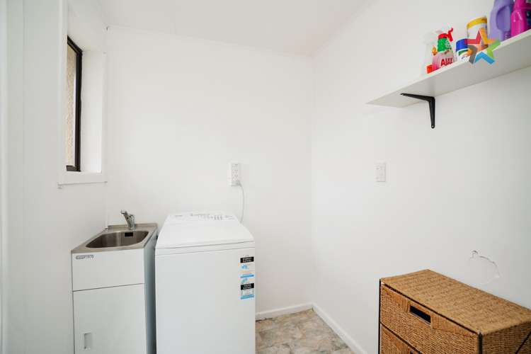 64 Racecourse Road Glengarry_16