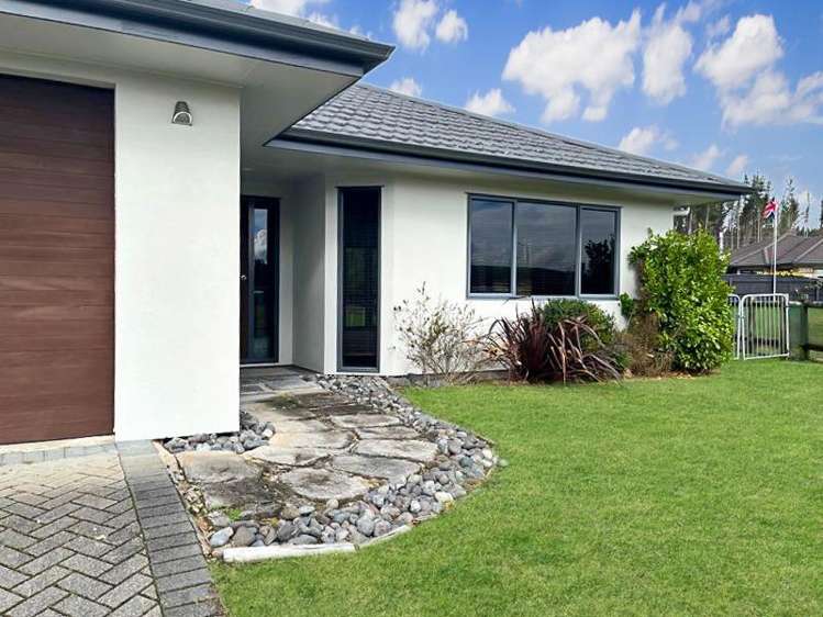 95 Parekaawa Drive 2645_1