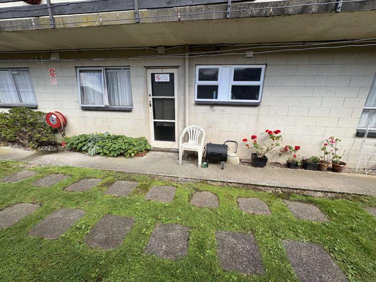 3/16 Charlemont Street Whitiora_3