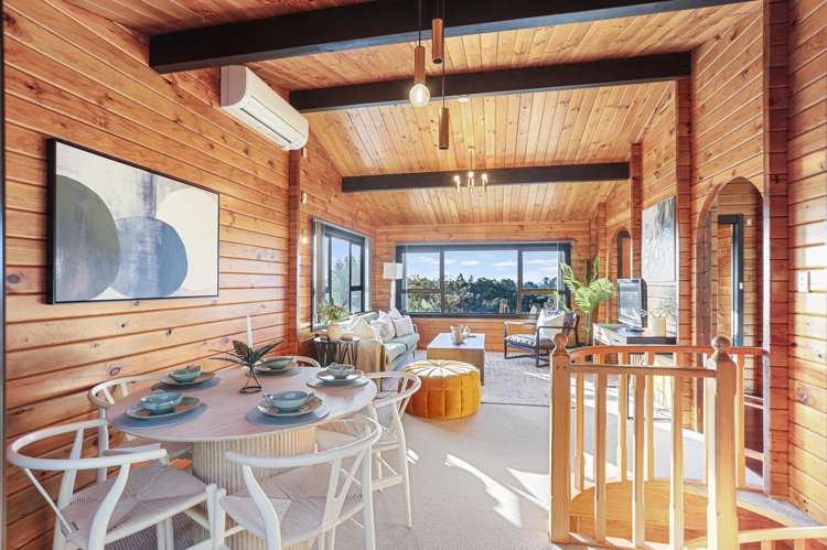 98 Daffodil Street Titirangi_11