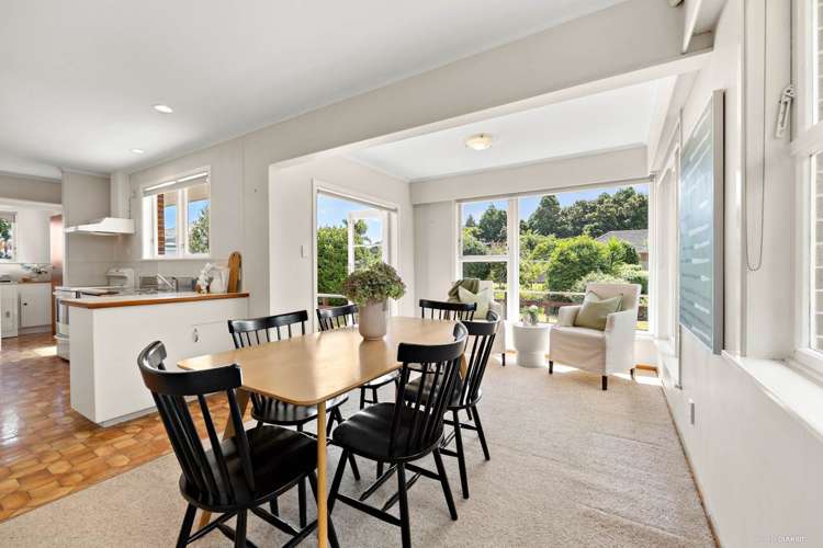 24 Kelvyn Grove Hillpark_13