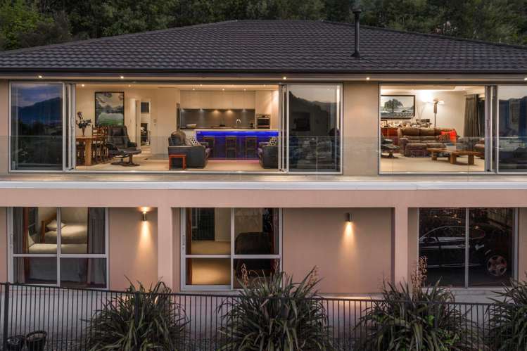 26 Russell Street Picton_24