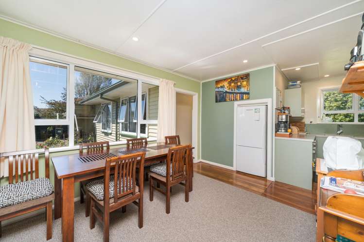 18 Belvedere Crescent Takaro_22