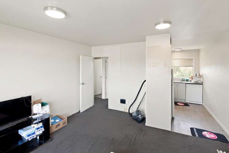 1-5/2 Douglas Street Lincoln_20