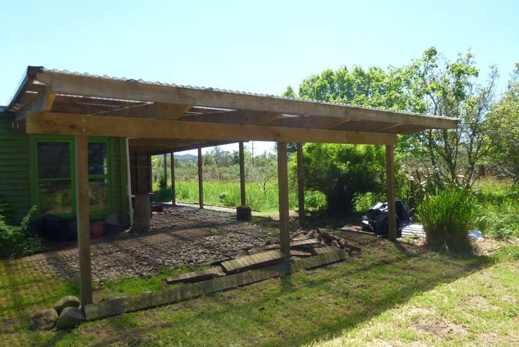 80 Main Road Blackball_13