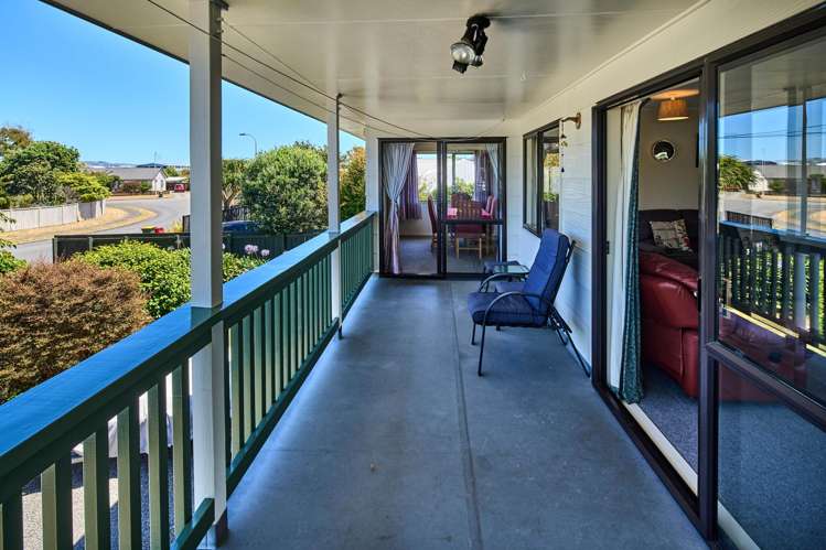 8 Ross Grove Paraparaumu_6