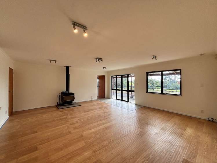 53 Manuwai Lane Karaka_5