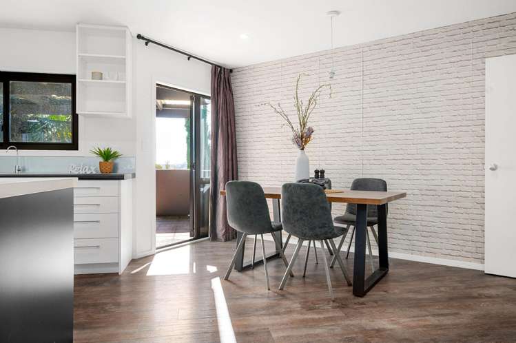 10 Strata View Western Heights_8