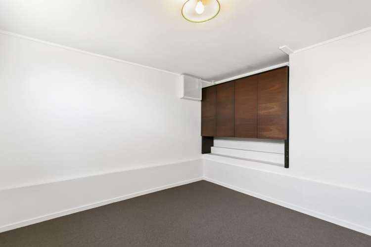 36 Rewarewa Road Te Atatu Peninsula_15