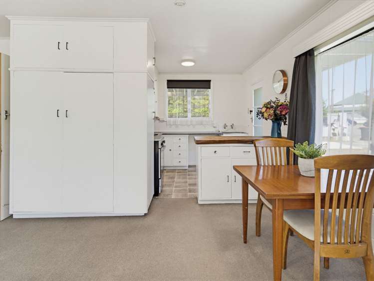 1 and 2 /12 John Street_5