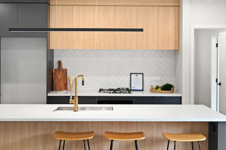 35 Earp Crescent Chartwell_13