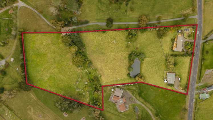 37 Lloyd Road Riverhead_21