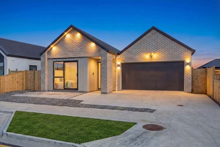 16 Putahi Crescent_0