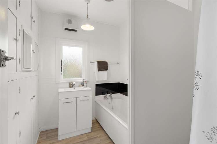 8 Edinburgh Street Spreydon_10